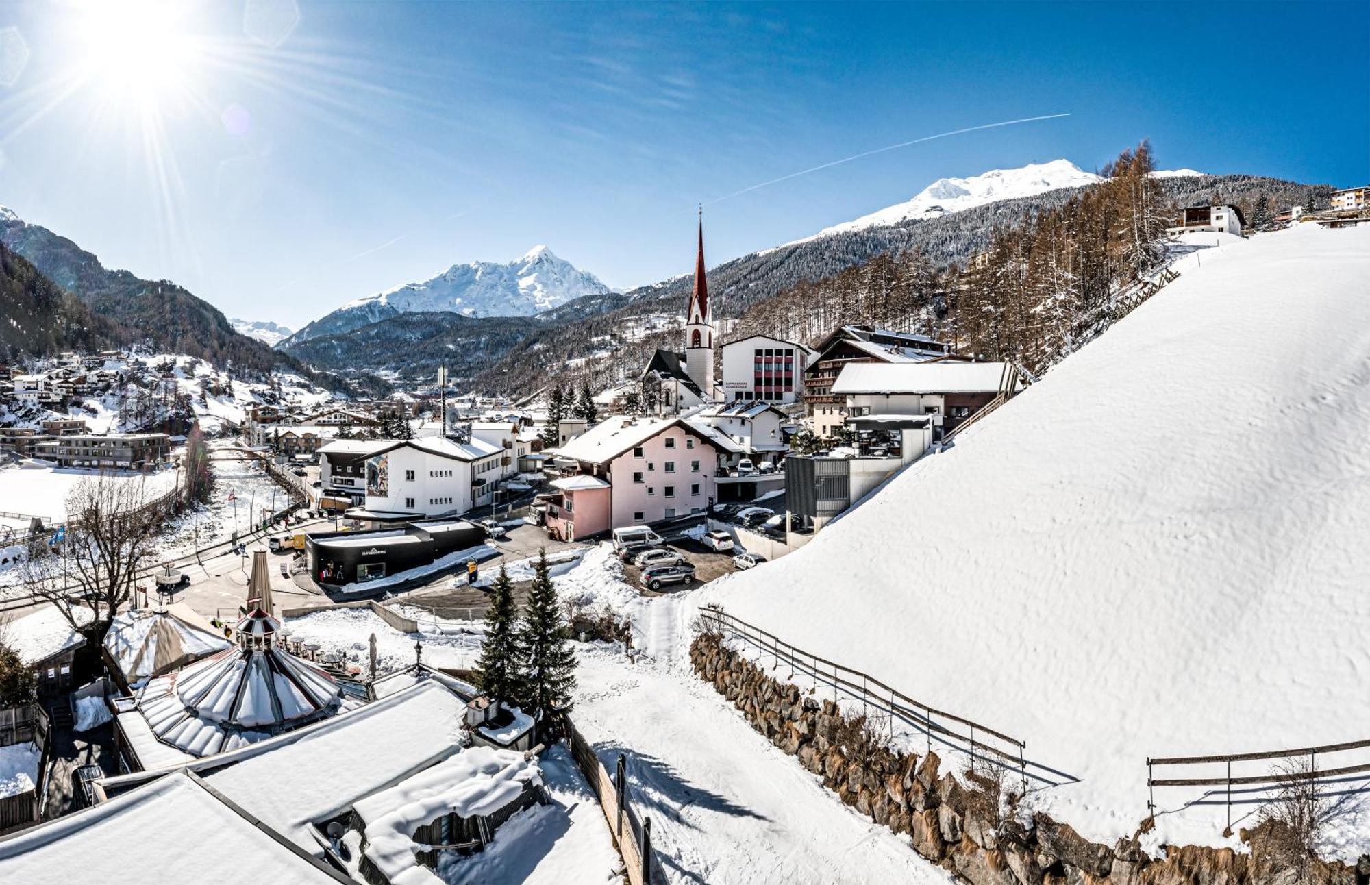 Hotel Alpina Soelden - Adults Only Exterior photo